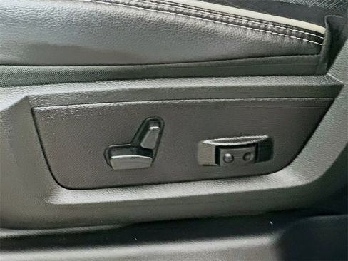 Used 2024 RAM 2500 Laramie image 22