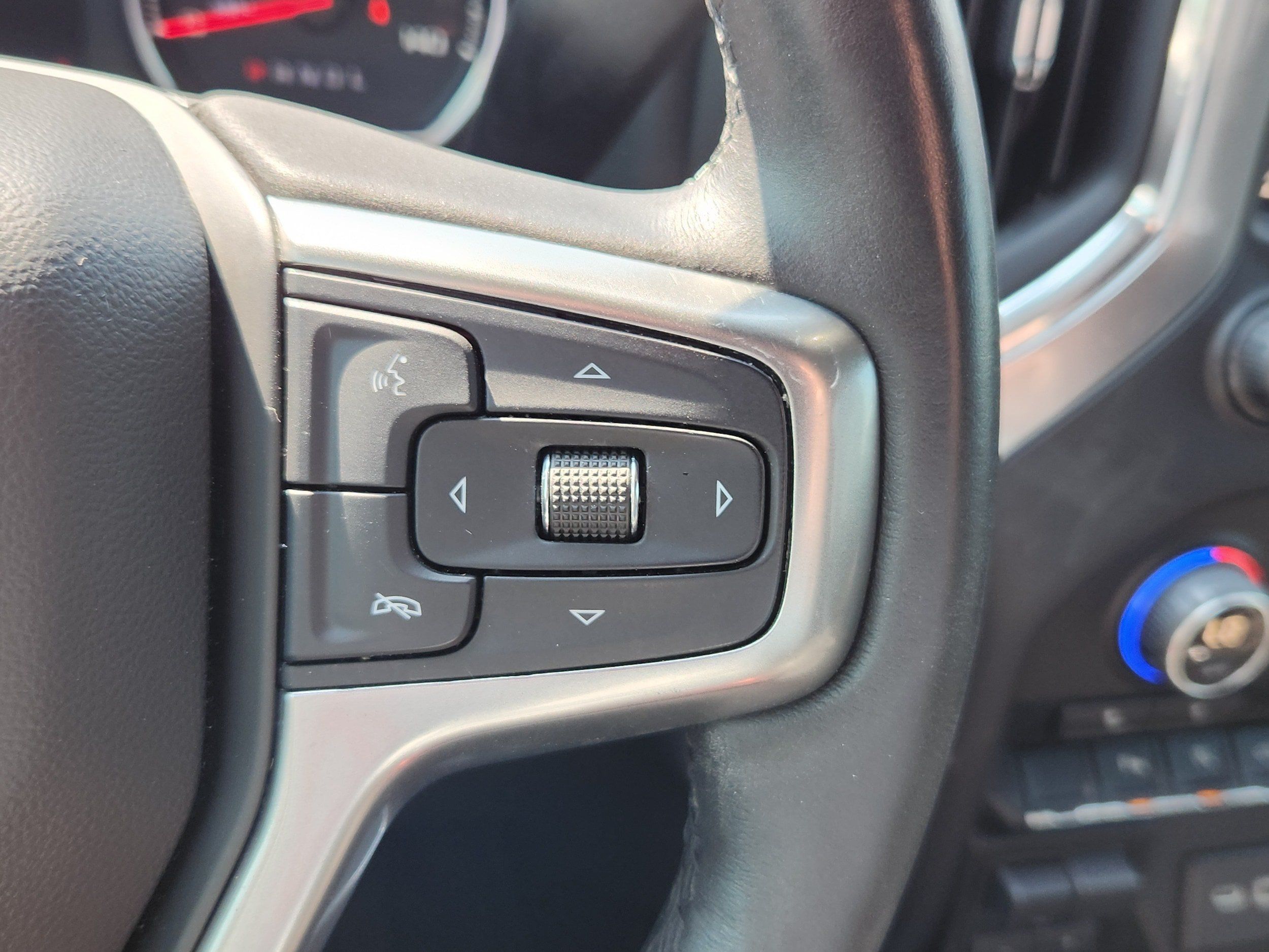 Used 2020 Chevrolet Silverado 1500 LT Trail Boss AWD/4WD image 26