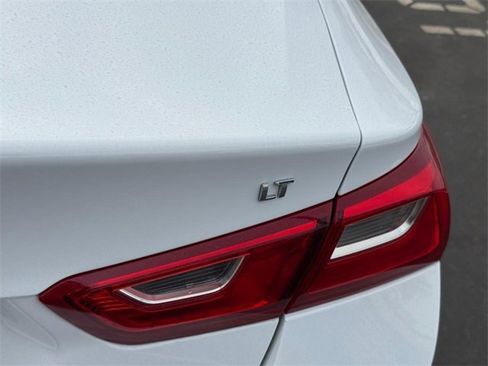 Used 2024 Chevrolet Malibu LT image 5