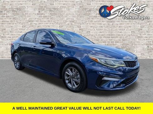 Used 2020 Kia Optima LX FWD image 2