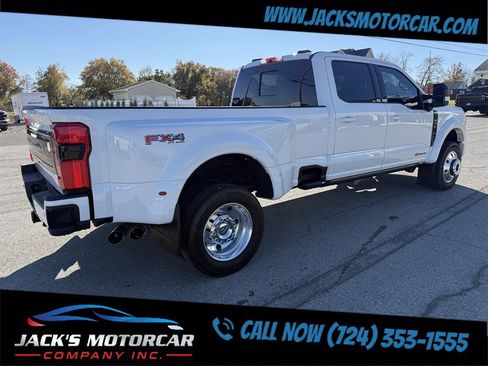 Used 2025 Ford F450 Platinum w/ FX4 Off-Road Package image 13