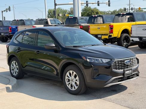 New 2026 Ford Escape Active w/ Cold Weather Package FWD image 7