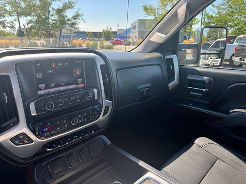 Used 2015 GMC Sierra 2500 SLT AWD/4WD image 21