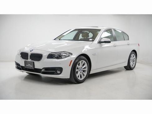 Used 2015 BMW 528i xDrive Sedan image 1