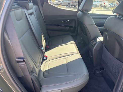 Certified 2025 Hyundai Santa Cruz Limited image 16