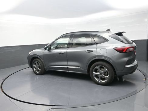Used 2024 Ford Escape ST-Line AWD/4WD image 45