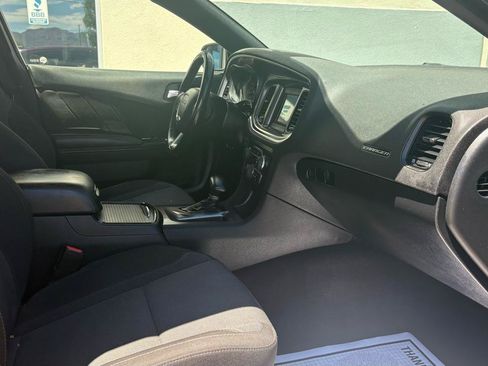 Used 2020 Dodge Charger SXT w/ Blacktop Package RWD image 18