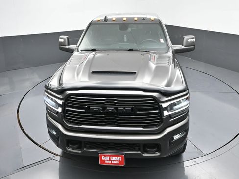 Used 2024 RAM 2500 Laramie w/ Night Edition image 41