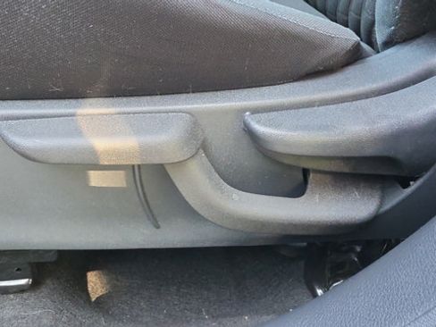 Used 2024 Nissan Kicks SR FWD image 28