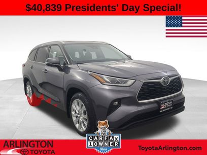 Used 2023 Toyota Highlander Limited