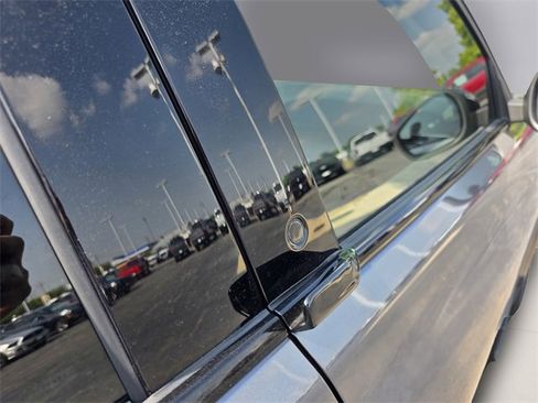 Used 2021 Ford Mustang Mach-E Premium image 11