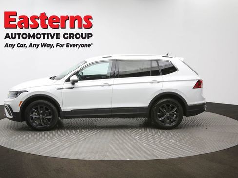 Used 2024 Volkswagen Tiguan Wolfsburg Edition image 58