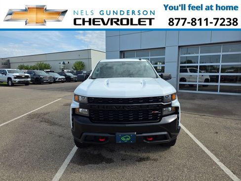 Used 2021 Chevrolet Silverado 1500 Custom Trail Boss AWD/4WD image 2