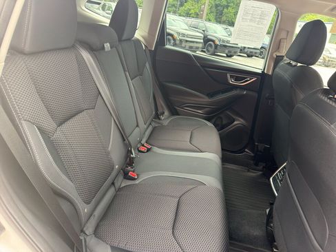 Used 2023 Subaru Forester Premium AWD/4WD image 26