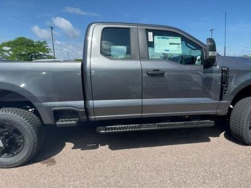 New 2026 Ford F350 4x4 SuperCab Super Duty image 16