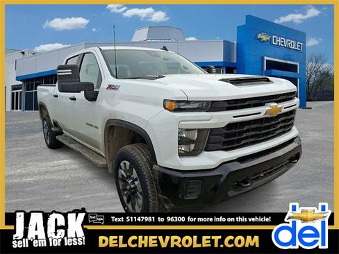 Used 2025 Chevrolet Silverado 2500 Custom w/ Z71 Off-Road Package image 1