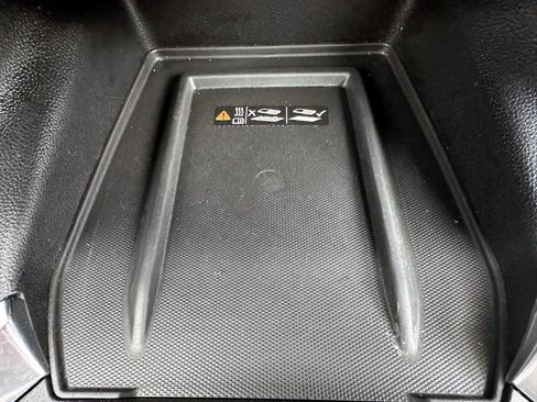 Used 2023 Chevrolet Traverse RS AWD/4WD image 25