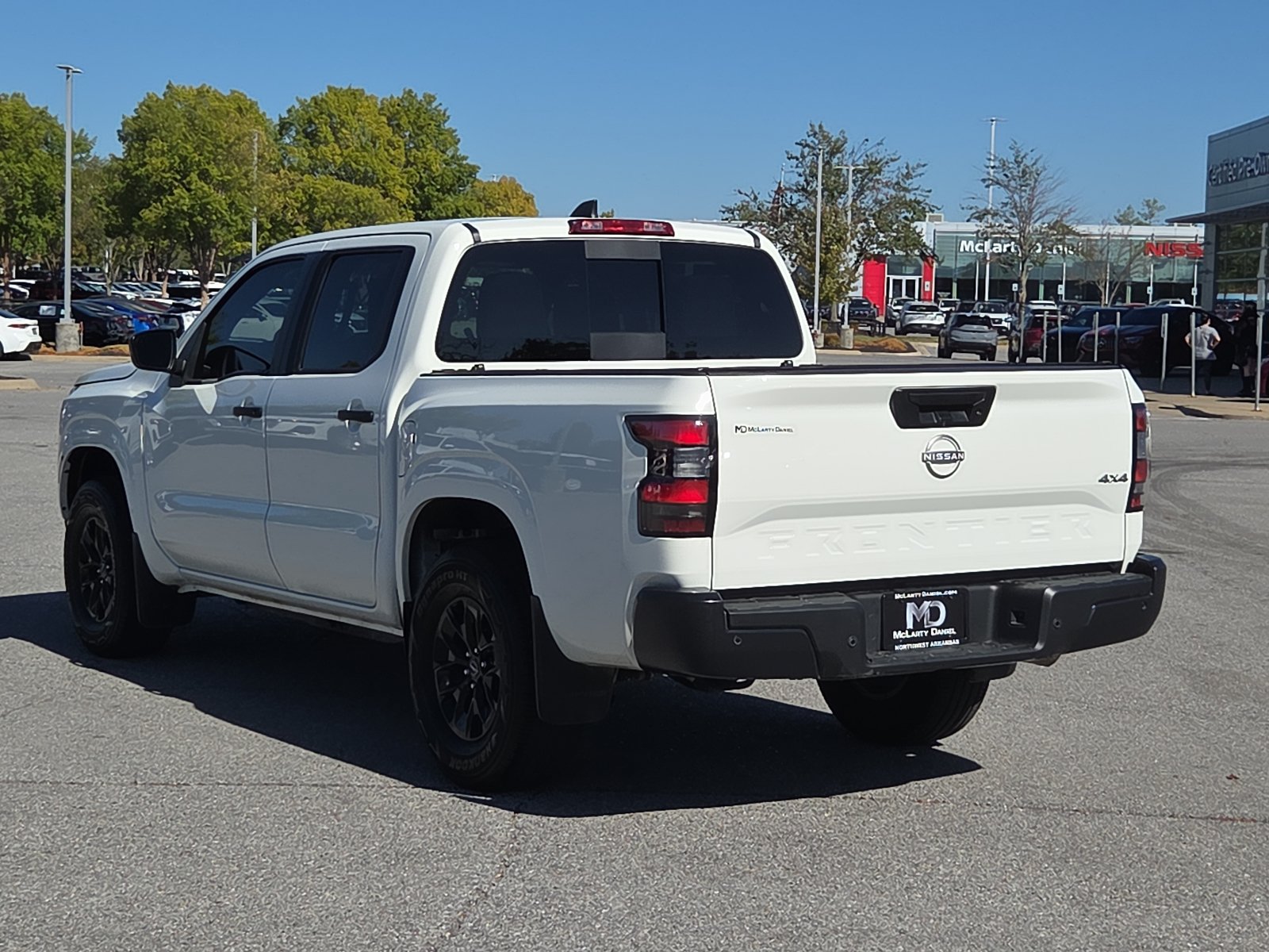 Used 2025 Nissan Frontier S w/ S Utility Package AWD/4WD image 4