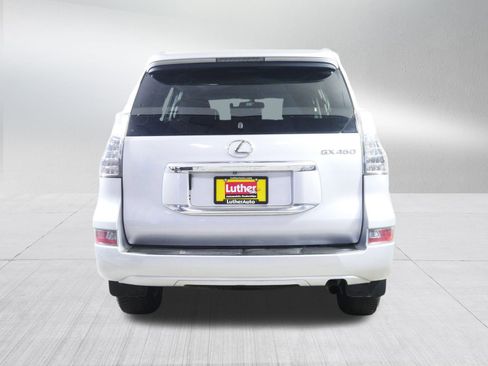 Used 2015 Lexus GX 460 image 6
