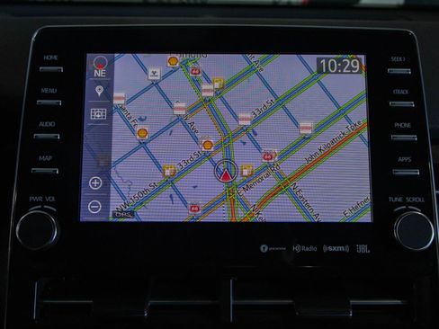 Used 2019 Toyota Avalon Limited image 5