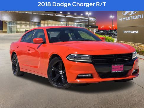 Used 2018 Dodge Charger R/T image 1