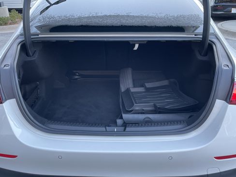 Certified 2025 Mercedes-Benz E 350 E 350 4MATIC Sedan image 10