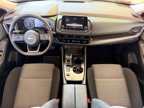 Used 2023 Nissan Rogue SV FWD image 21