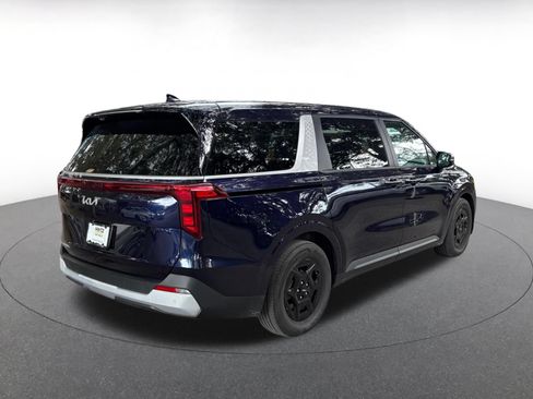 Used 2026 Kia Carnival FWD image 7