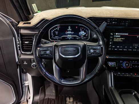 Used 2024 GMC Sierra 2500 Denali Ultimate AWD/4WD image 19