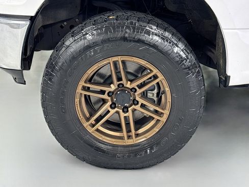 Used 2020 Ford F150 XLT w/ Equipment Group 302A Luxury image 11