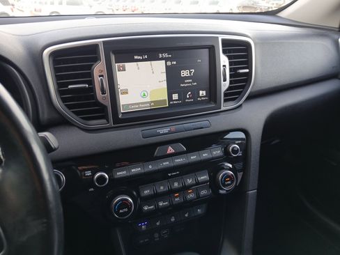 Used 2018 Kia Sportage EX w/ Option Group 040 AWD/4WD image 13