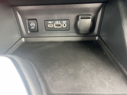 Used 2024 Nissan Sentra SV image 19