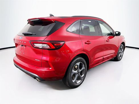 Used 2024 Ford Escape ST-Line w/ Tech Pack #1 image 7