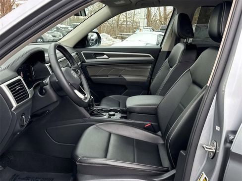 Used 2022 Volkswagen Atlas SE image 18