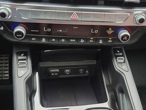 Used 2023 Kia Telluride SX Prestige AWD/4WD image 36