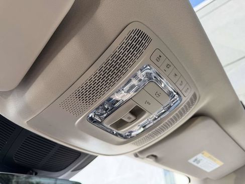 Certified 2024 Mercedes-Benz GLE 450 4MATIC image 42