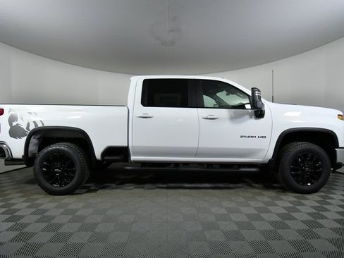 New 2026 Chevrolet Silverado 2500 LT image 15