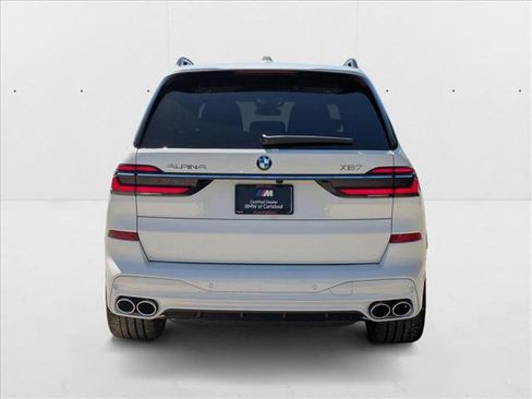New 2025 BMW ALPINA XB7 image 8