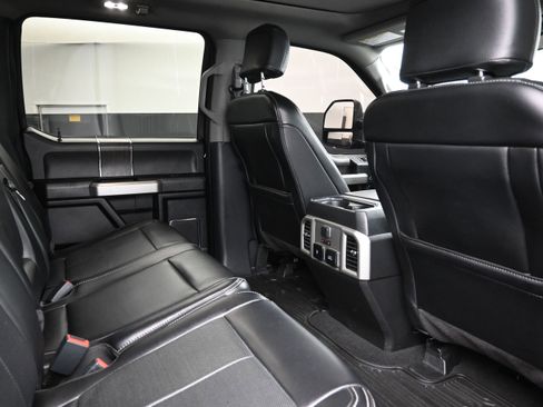 Used 2020 Ford F250 Lariat AWD/4WD image 22