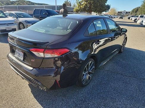 Used 2022 Toyota Corolla SE image 5