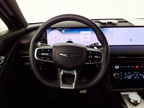 Certified 2025 Genesis G80 3.5T Sport image 15