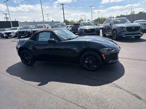 New 2026 MAZDA MX-5 Miata Sport RWD image 3