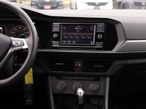 Used 2019 Volkswagen Jetta S w/ Driver Assistance Package FWD image 23