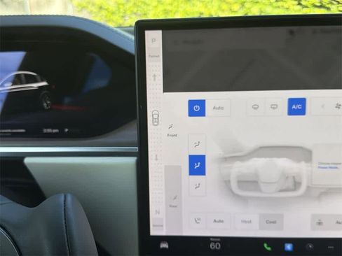 Used 2022 Tesla Model X image 14