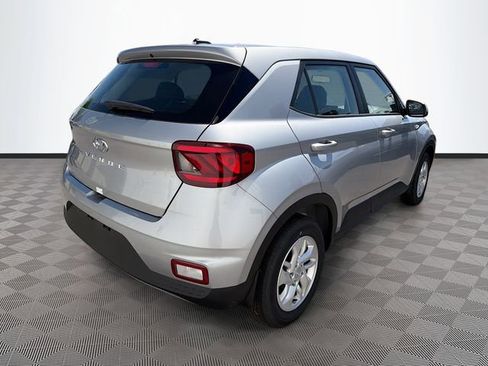 New 2026 Hyundai Venue SE FWD image 7