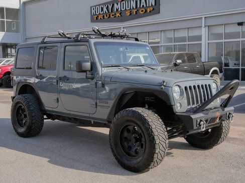 Used 2014 Jeep Wrangler Unlimited Sport w/ Quick Order Package 23S AWD/4WD image 3