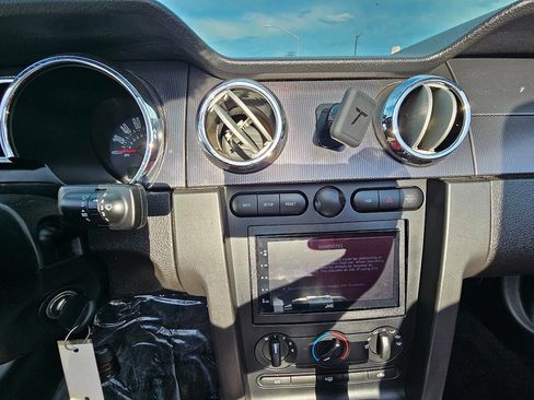 Used 2007 Ford Mustang GT image 19