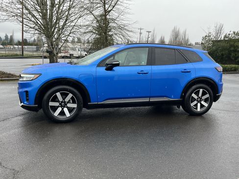 Used 2025 Honda Prologue Touring image 2