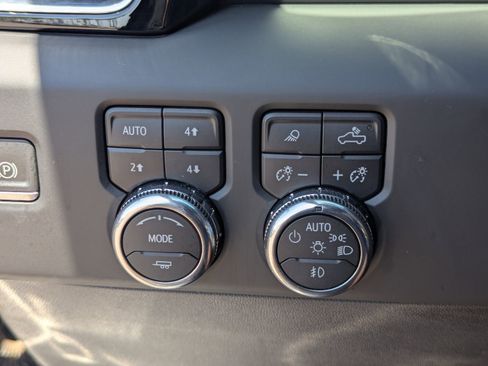 Used 2022 GMC Sierra 1500 Denali AWD/4WD image 31