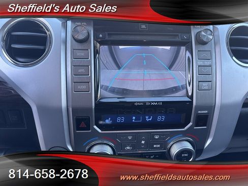 Used 2015 Toyota Tundra Limited w/ Limited Premium Package image 39